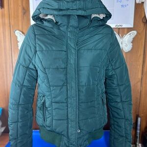 American Eagle Outfitters Women's Green Size Small Winter Outdoor Hooded Coat